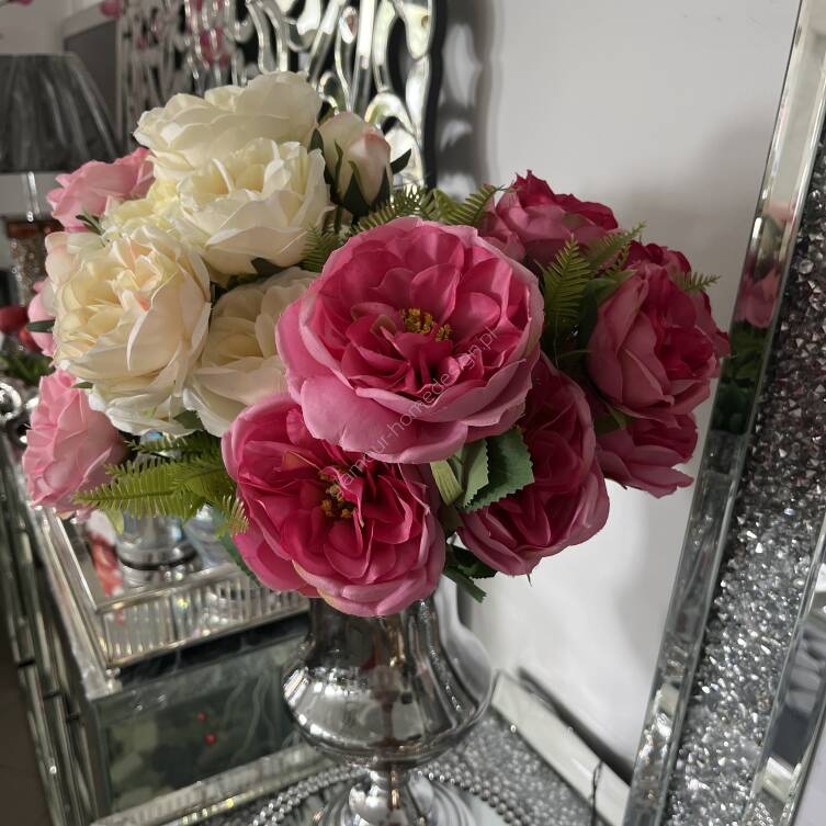 Bukiet różowych róż 