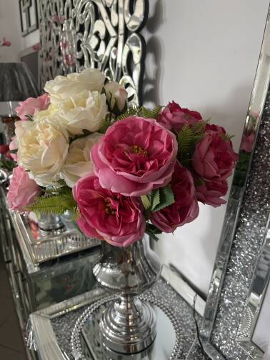 Bukiet różowych róż 