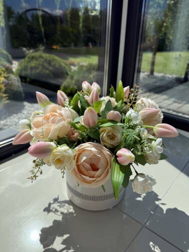 Kompozycja kwiatowa flower box 