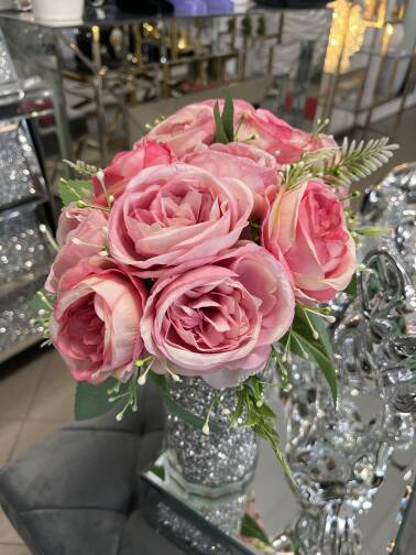 Bukiet róź różowych 